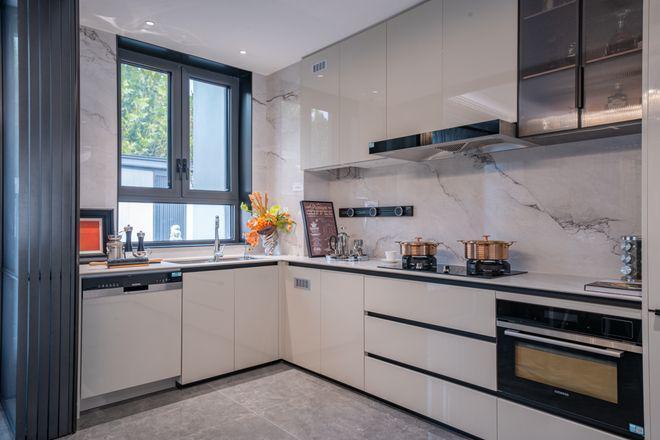 公馆售楼处发布:颐和公馆营销中心!EVO真人平台北京热搜好房!颐和(图6) 公馆售楼处发布:颐和公馆营销中心!EVO真人平台北京热搜好房!颐和(图6)